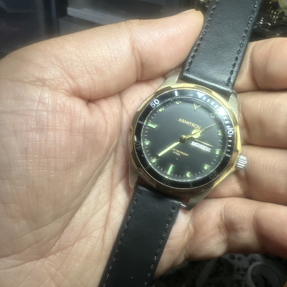 Working Vtg ARMITRON Diver Style 165FT Mens Watch Nice Lume 42mm 7.5" Quartz